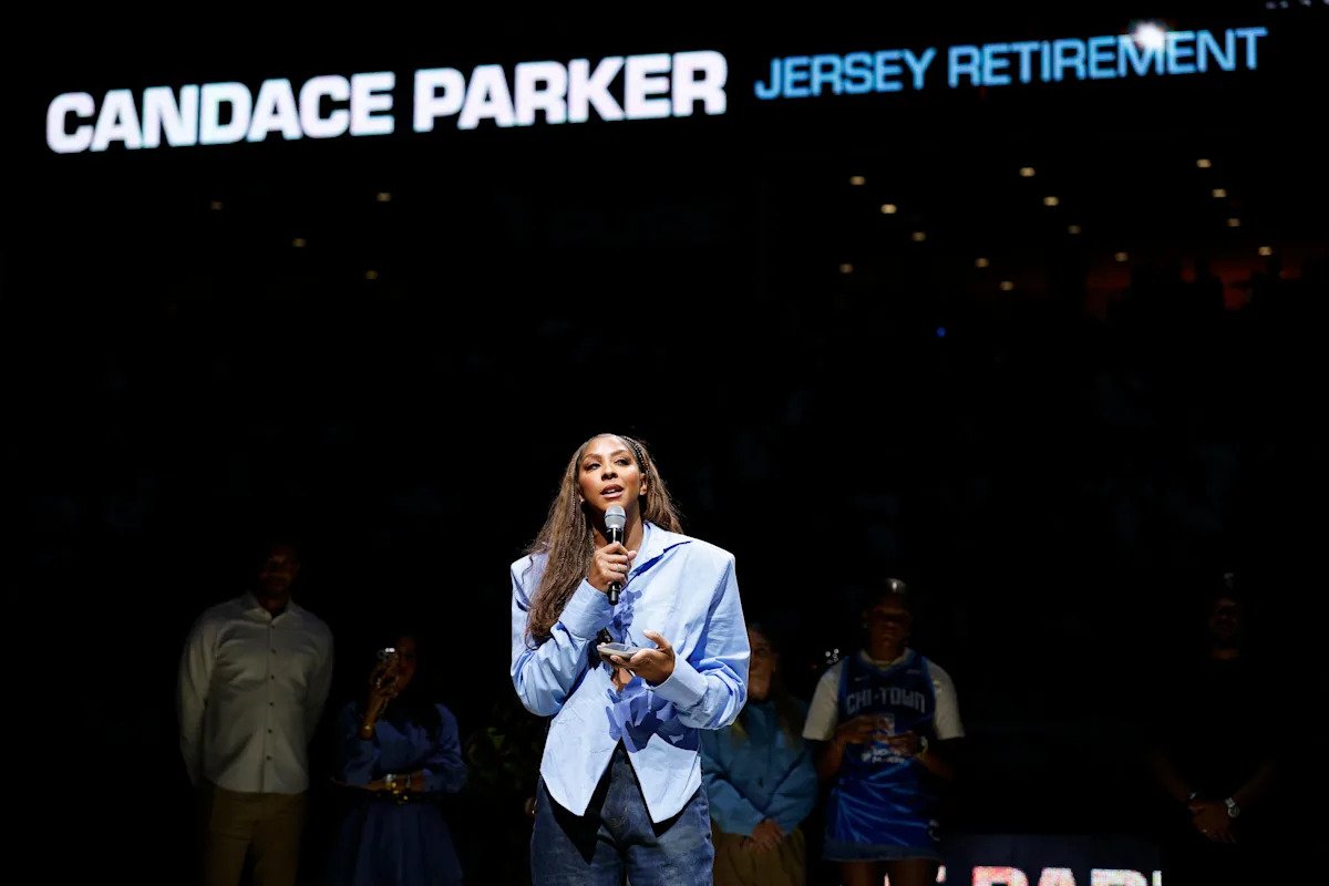 Candace Parker’s jersey retired by Chicago Sky Candace Parker’s jersey retired by Chicago Sky