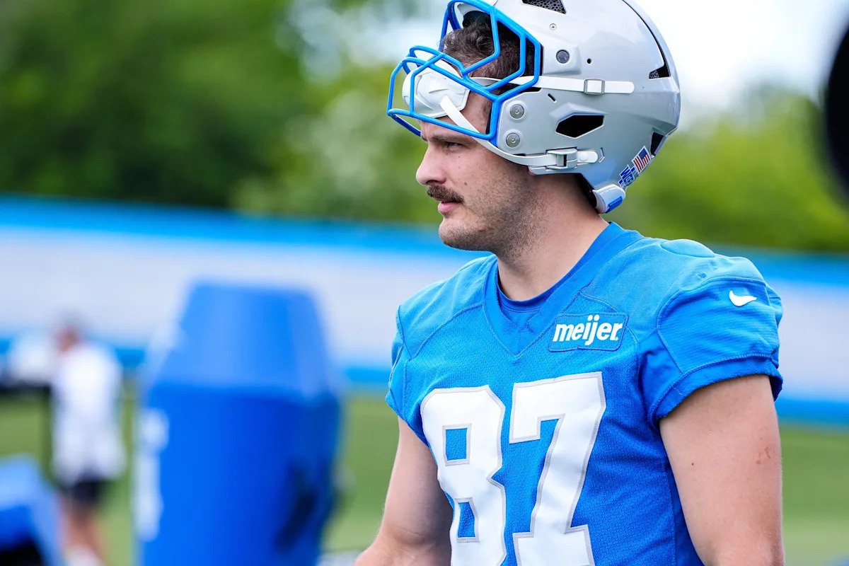 Sam LaPorta fully cleared ahead of Lions training camp Sam LaPorta fully cleared ahead of Lions training camp