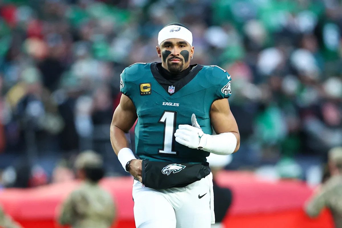 Jalen Hurts, Saquon Barkley address A.J. Brown rumors at Eagles OTAs Jalen Hurts, Saquon Barkley address A.J. Brown rumors at Eagles OTAs