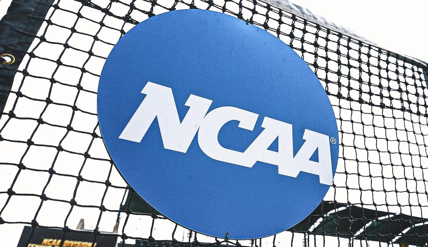 President Trump’s Executive Order Seeks to Clarify College Athletes’ Employment Status President Trump’s Executive Order Seeks to Clarify College Athletes’ Employment Status
