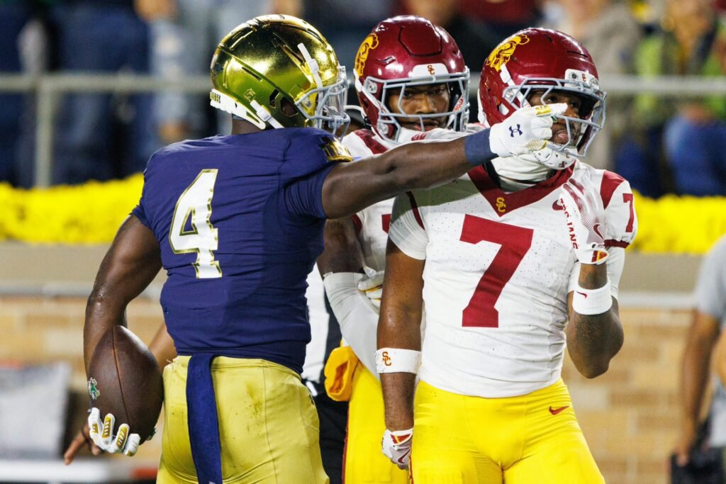 USC, Notre Dame Resume Negotiations on Future of Rivalry Game USC, Notre Dame Resume Negotiations on Future of Rivalry Game