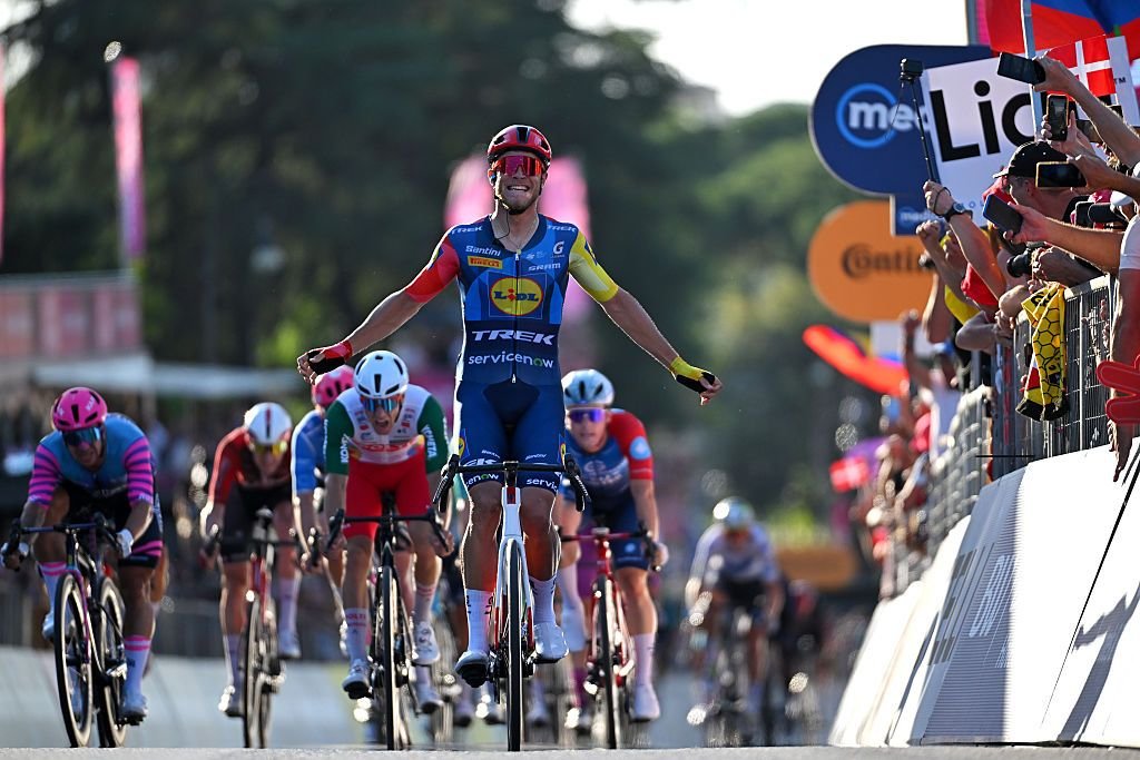 Jonathan Milan wins final stage of Giro d’Italia, as Jonas Vingegaard secures the overall win Jonathan Milan wins final stage of Giro d’Italia, as Jonas Vingegaard secures the overall win
