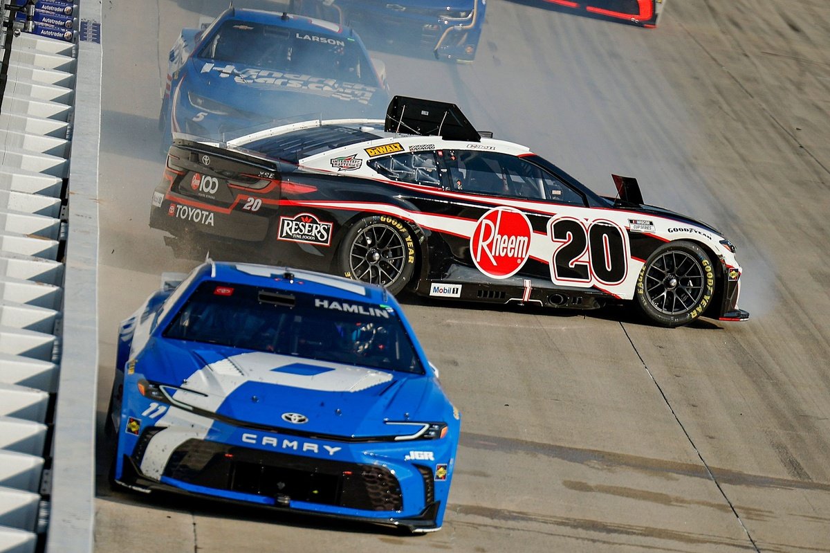 Bell “disappointed in myself” after spinout from lead fight Bell “disappointed in myself” after spinout from lead fight