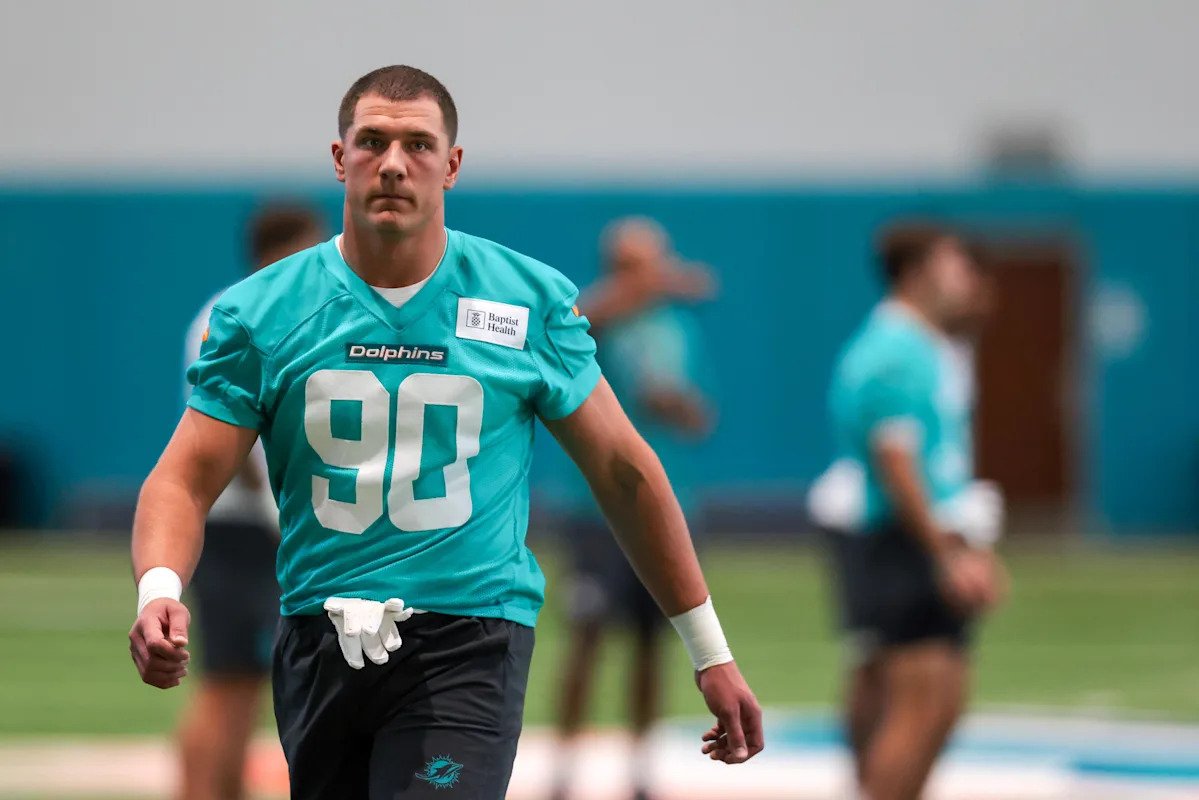 Dolphins earn praise for undrafted signings – The Splash Zone 5/12/26 Dolphins earn praise for undrafted signings – The Splash Zone 5/12/26