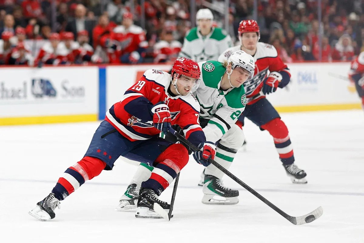 Penguins Sign Ex-Capitals RFA Forward To Two-Year Contract Penguins Sign Ex-Capitals RFA Forward To Two-Year Contract