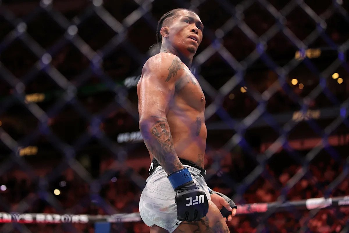 UFC Vegas 113 odds: Best betting props, parlays and picks UFC Vegas 113 odds: Best betting props, parlays and picks