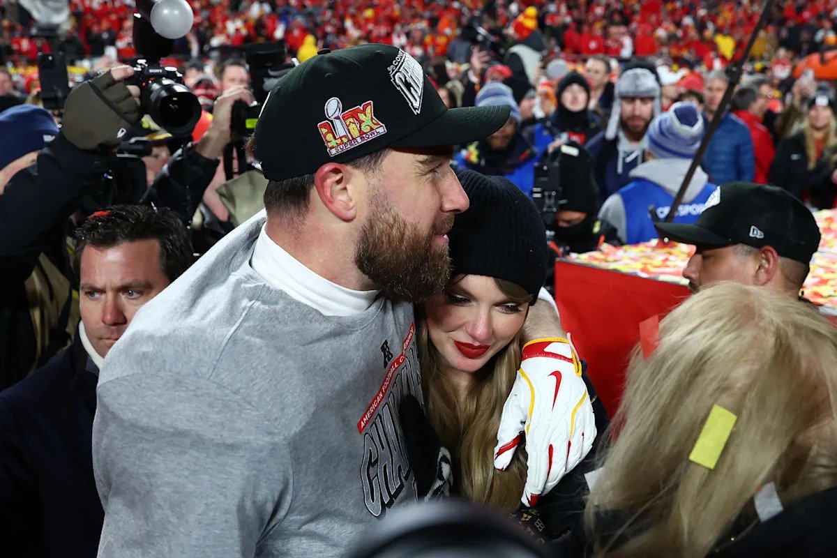Iowa women’s basketball reacts to Taylor Swift getting engaged