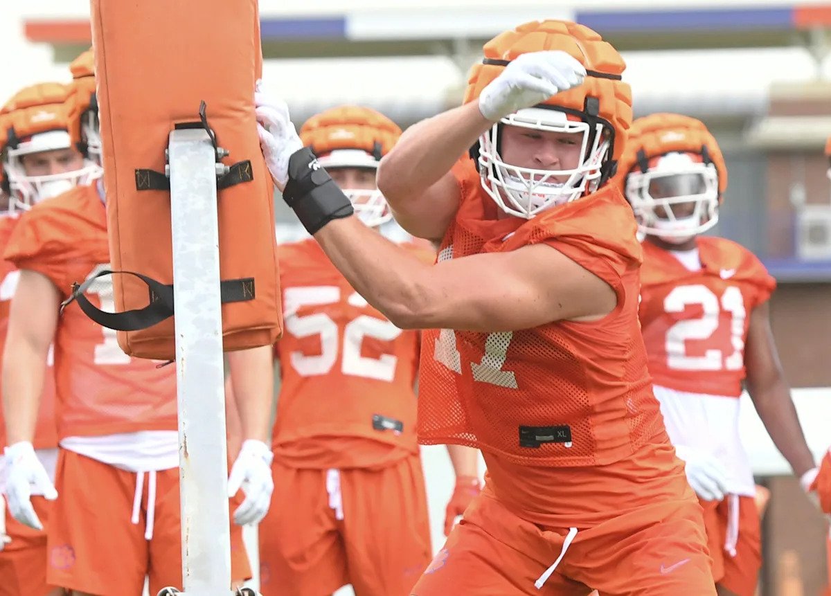 Clemson Tigers starters land on 2025 Butkus Award, Thorpe Award preseason watch lists