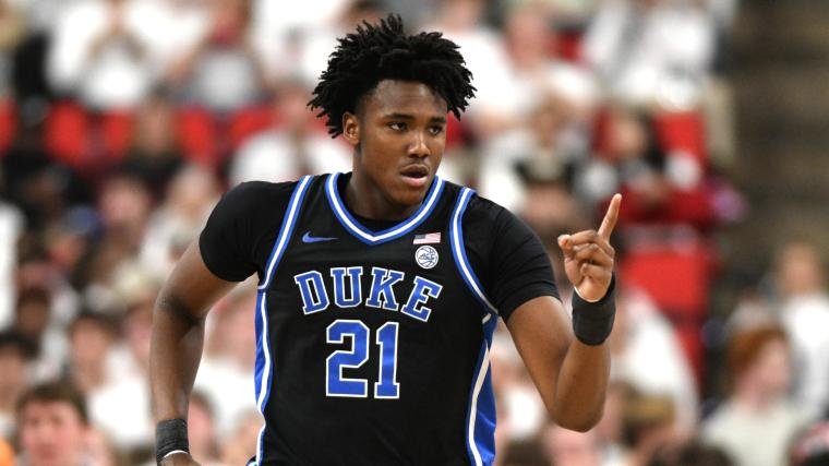 Duke rolls into the Sweet 16 riding the return of center Patrick Ngongba from injury Duke rolls into the Sweet 16 riding the return of center Patrick Ngongba from injury