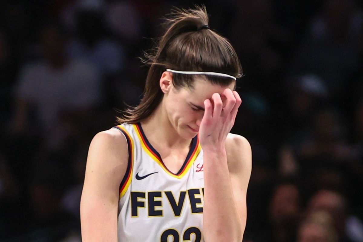 Fans Worried After Seeing Caitlin Clark’s Preseason Stats Fans Worried After Seeing Caitlin Clark’s Preseason Stats