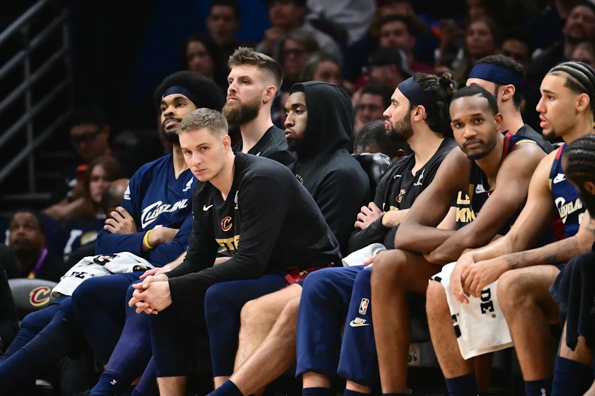 Cavaliers face huge dilemma after Knicks sweep: Blow it up or go for broke? Cavaliers face huge dilemma after Knicks sweep: Blow it up or go for broke?
