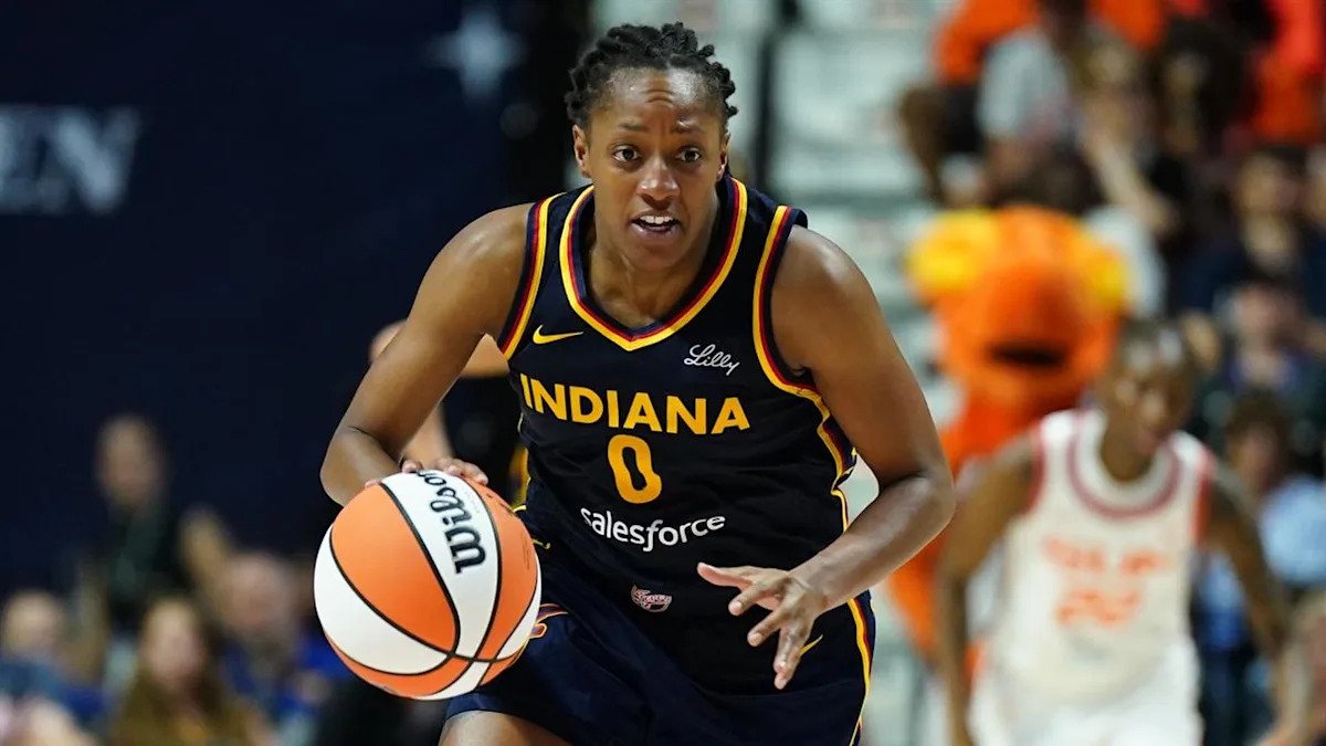 Highlights: Fever defeat Sun in historic comeback Highlights: Fever defeat Sun in historic comeback