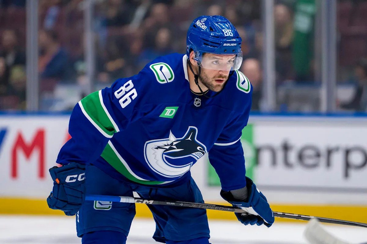 Avalanche Sign Veteran Defenseman Christian Wolanin To One-Year, Two-Way Deal Avalanche Sign Veteran Defenseman Christian Wolanin To One-Year, Two-Way Deal