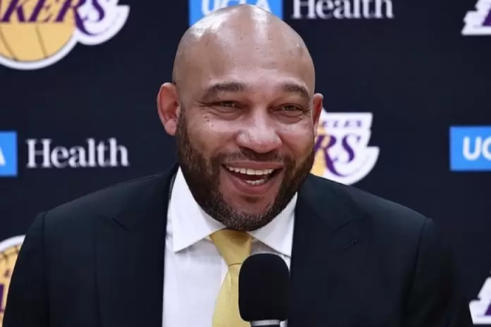 Bucks resist Suns, Knicks pursuit of Darvin Ham Bucks resist Suns, Knicks pursuit of Darvin Ham