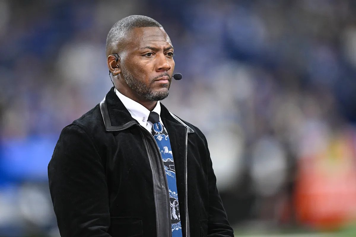 ESPN reportedly lays off analyst Ryan Clark during broadcast of ‘NFL Live’ ESPN reportedly lays off analyst Ryan Clark during broadcast of ‘NFL Live’