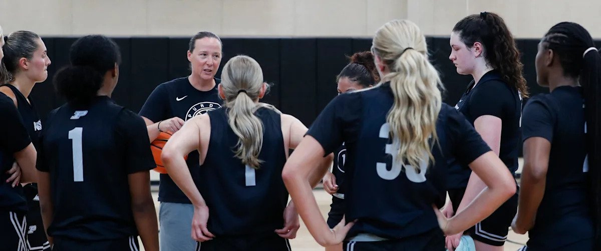 Purdue women’s basketball debut delayed for Dutch star Keona Douwstra