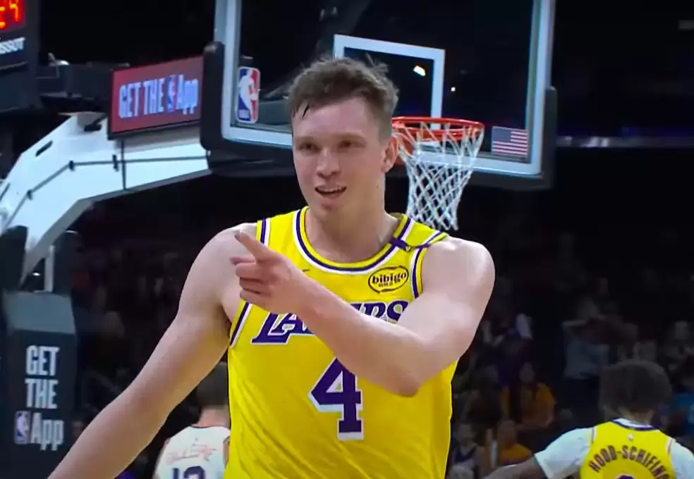 Lakers exploring trade market for Knecht, Vanderbilt Lakers exploring trade market for Knecht, Vanderbilt