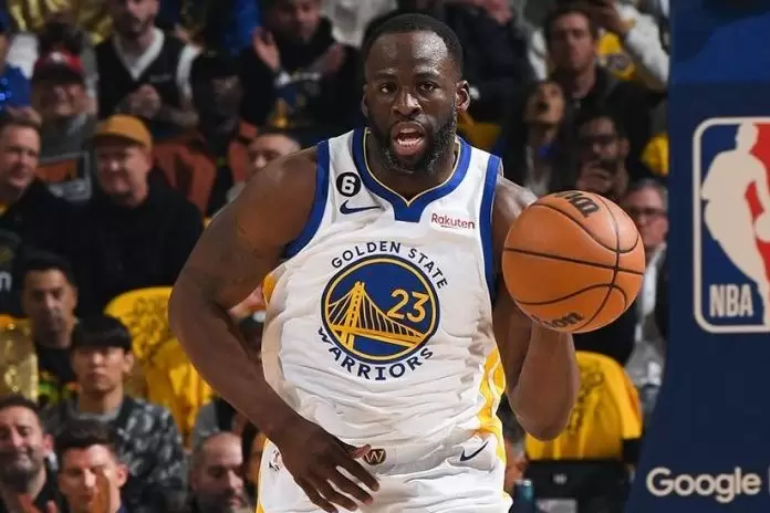 Draymond Green suffers foot injury in Warriors’ defeat vs Sixers Draymond Green suffers foot injury in Warriors’ defeat vs Sixers
