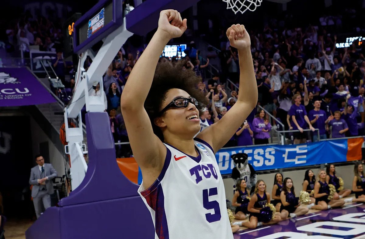 TCU’s special practice jerseys serve as rallying cry during March Madness TCU’s special practice jerseys serve as rallying cry during March Madness
