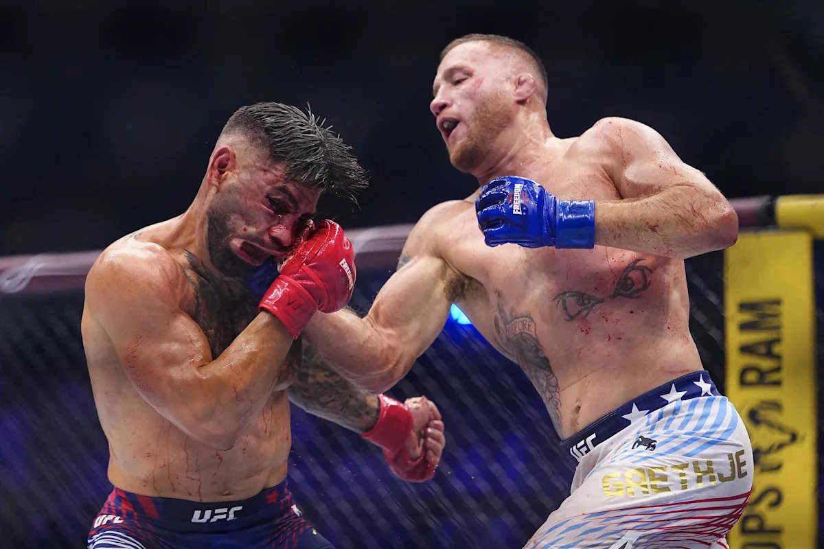 MMA Fighting’s 2026 Fight of the Midyear: 2 all-time battles share top spot MMA Fighting’s 2026 Fight of the Midyear: 2 all-time battles share top spot