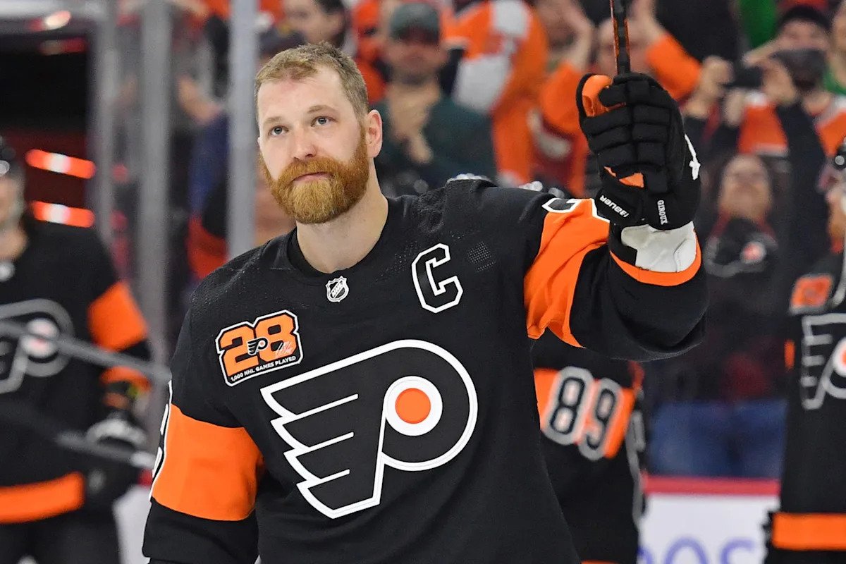 Flyers Claude Giroux Reunion OFF, Legend Returning to Senators for 20th NHL Season Flyers Claude Giroux Reunion OFF, Legend Returning to Senators for 20th NHL Season