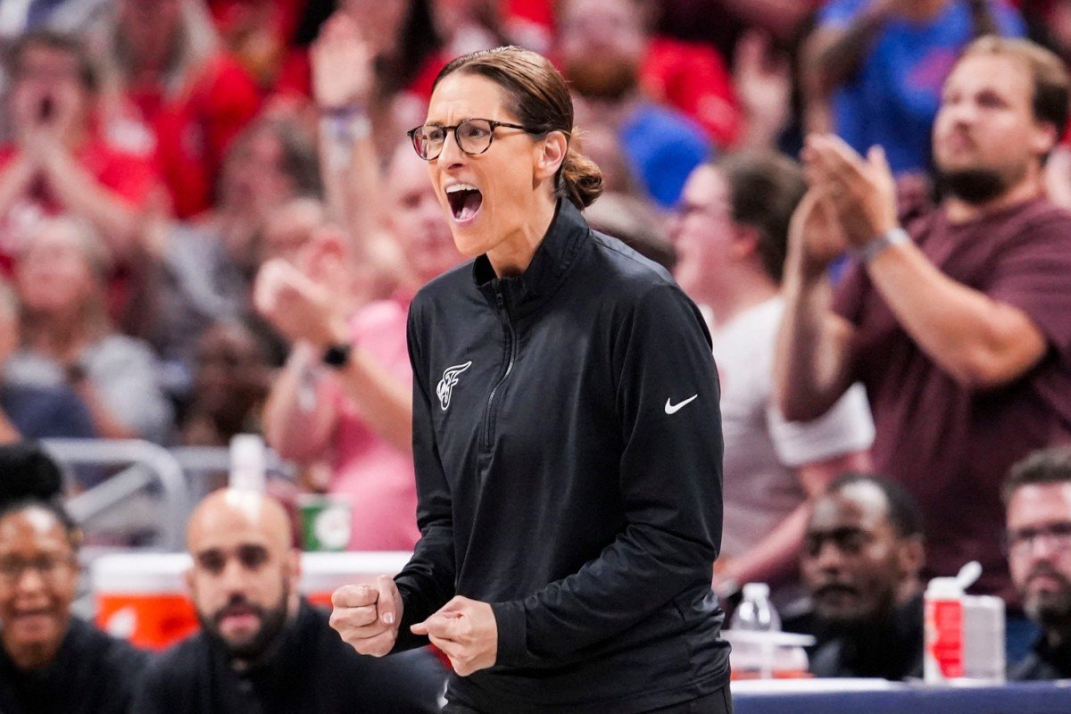 Fever Coach Stephanie White’s Immediate Message to Team After Big Win Against Dream Fever Coach Stephanie White’s Immediate Message to Team After Big Win Against Dream