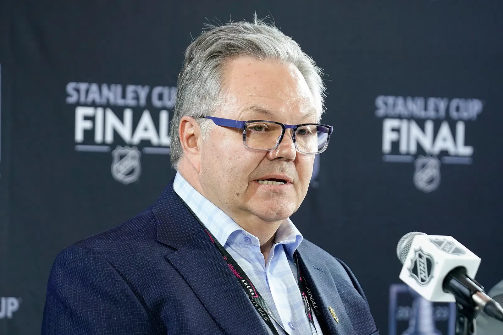 Golden Knights GM Kelly McCrimmon Forced To Apologize For False Trade Rumors Golden Knights GM Kelly McCrimmon Forced To Apologize For False Trade Rumors