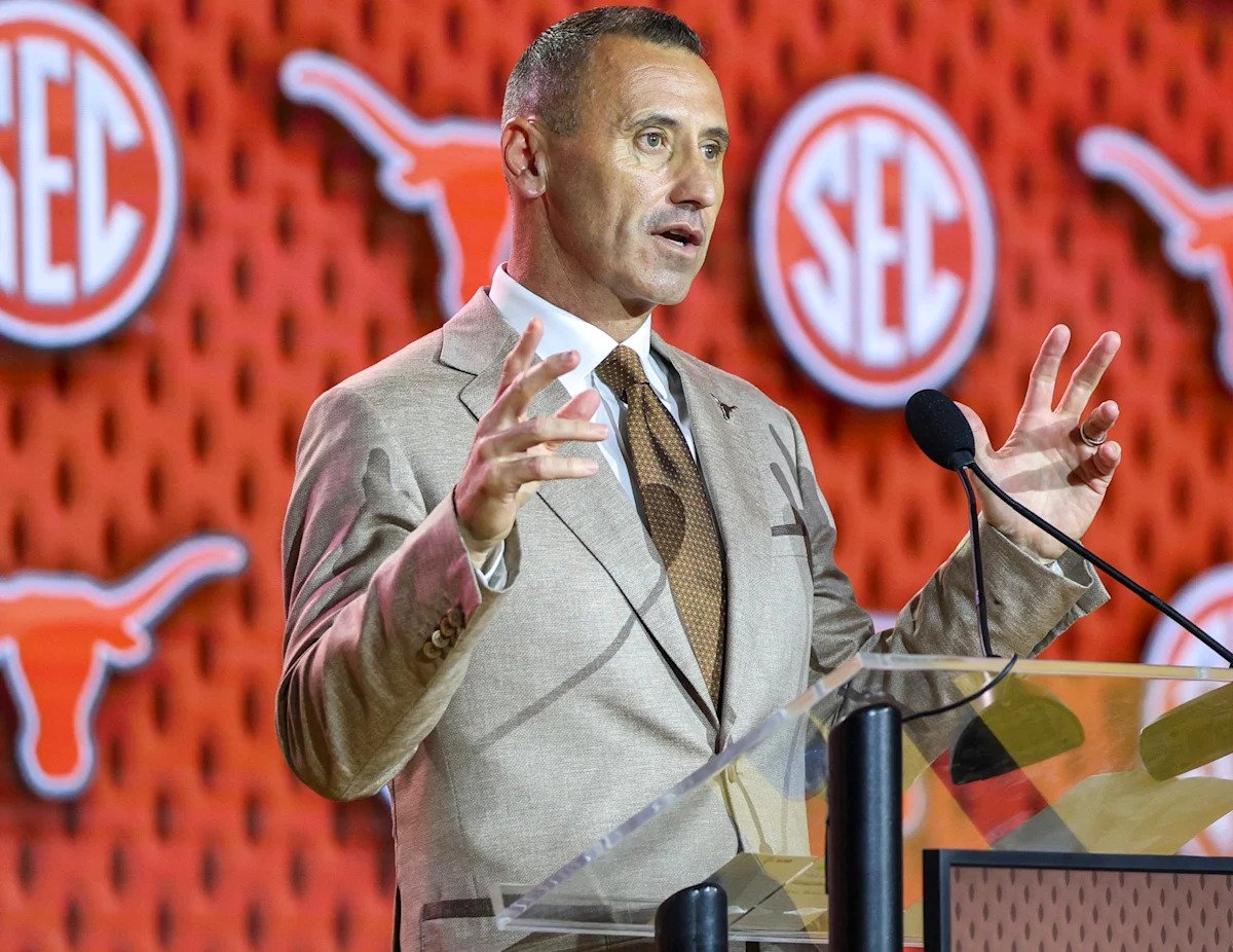 ‘We’re all going to die.’ OK, but can Arch Manning, Texas redeem themselves in CFP first? ‘We’re all going to die.’ OK, but can Arch Manning, Texas redeem themselves in CFP first?