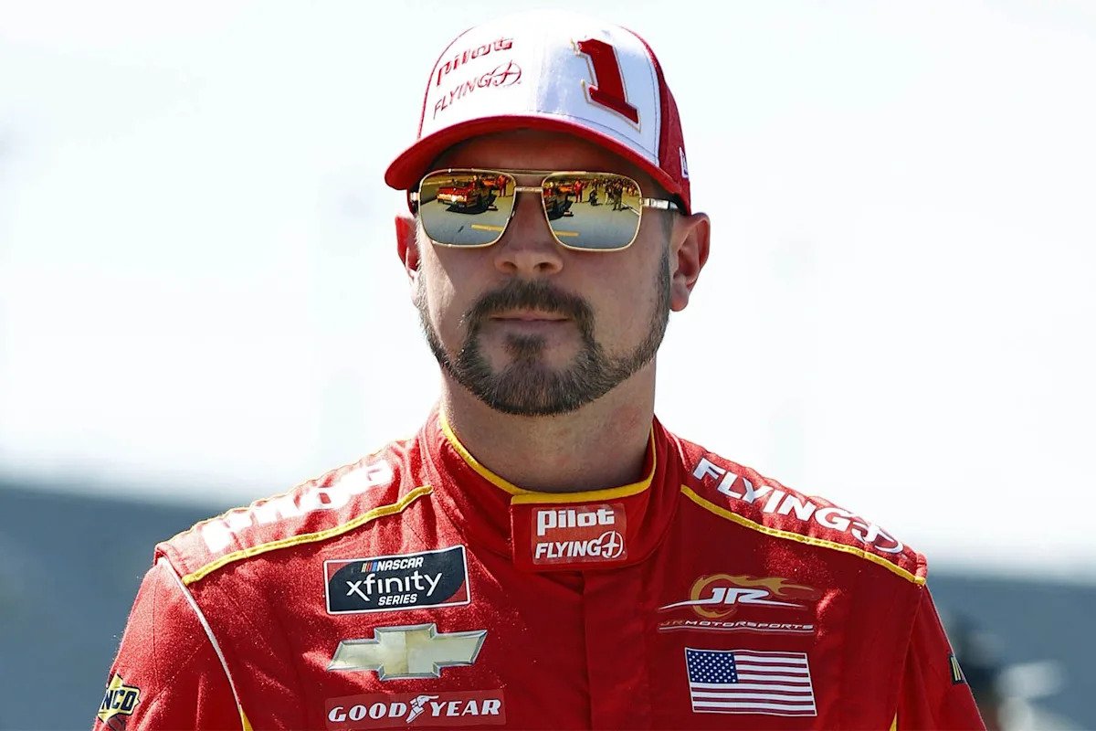 Michael Annett, Former Xfinity Series Race Winner, Dies at 39: ‘A Great Person to So Many’ Michael Annett, Former Xfinity Series Race Winner, Dies at 39: ‘A Great Person to So Many’