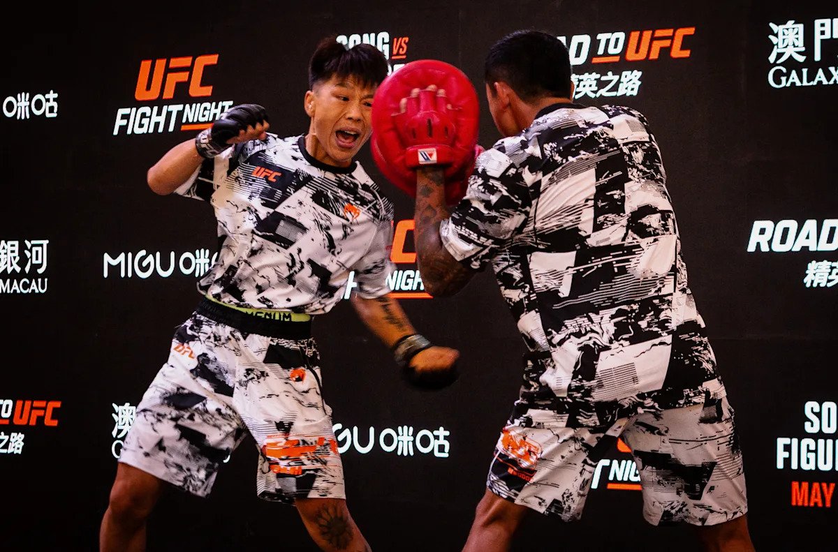 Who is Xiong JingNan? UFC Macau’s decorated newcomer is no ordinary UFC rookie Who is Xiong JingNan? UFC Macau’s decorated newcomer is no ordinary UFC rookie