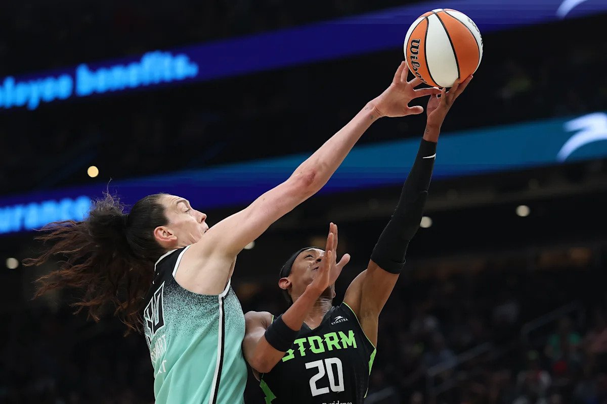 New York Liberty score tough victory over Seattle Storm New York Liberty score tough victory over Seattle Storm