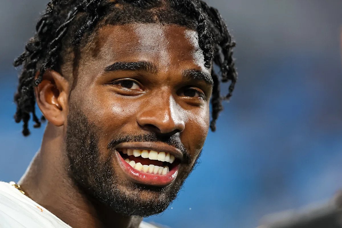 Shedeur Sanders has Browns edging into real QB drama after solid exhibition showing vs. Panthers Shedeur Sanders has Browns edging into real QB drama after solid exhibition showing vs. Panthers