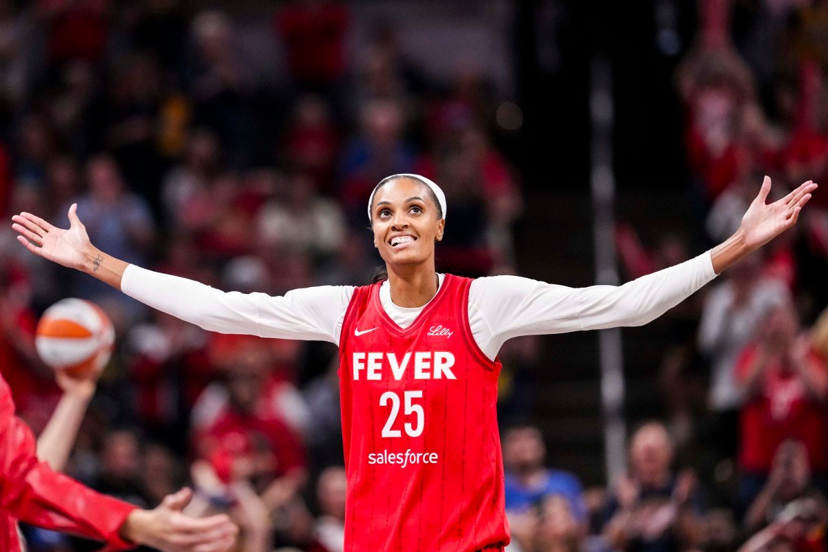 DeWanna Bonner’s Latest Milestone Gets Seal of Approval From Indiana Fever Legend