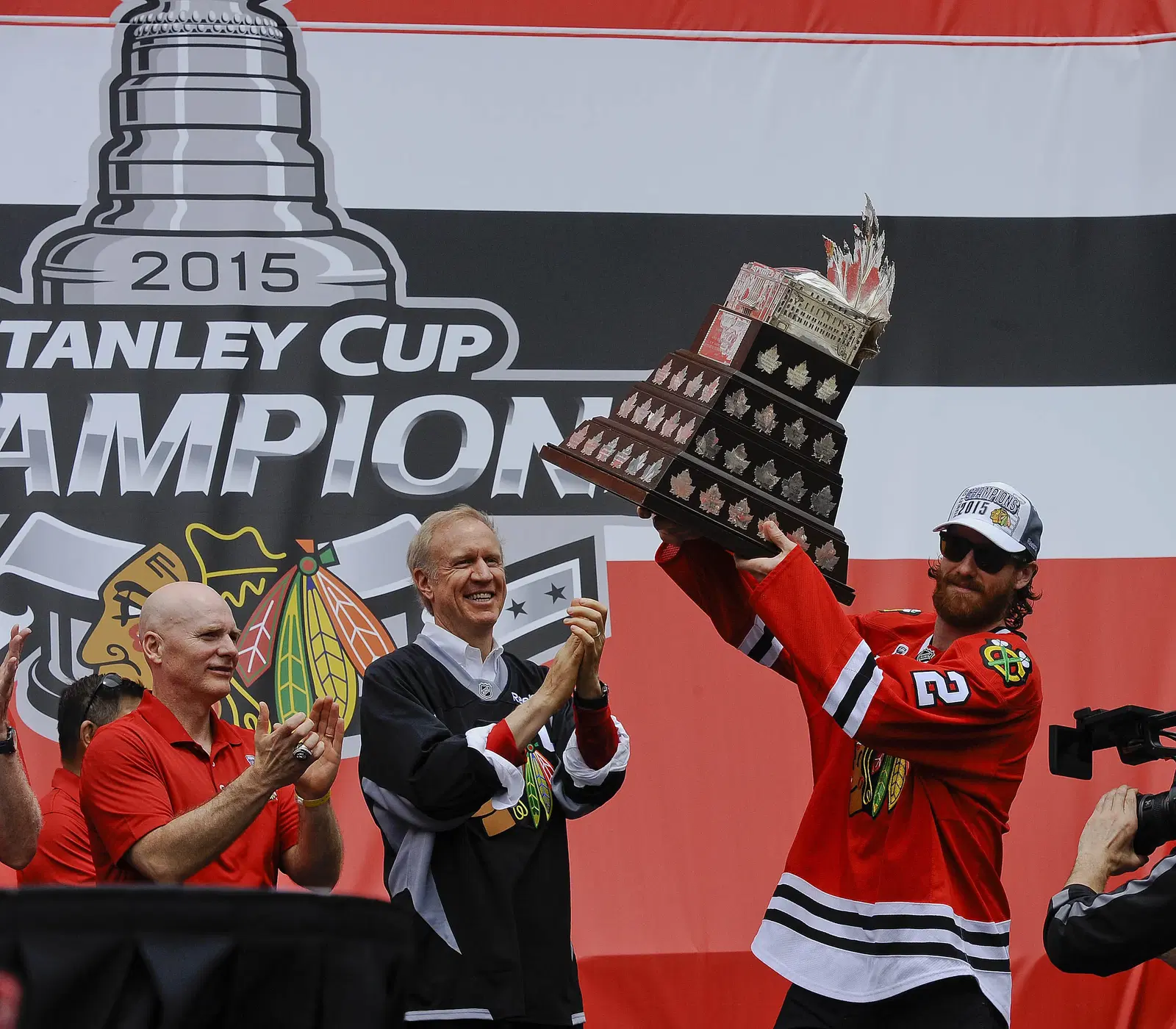 Duncan Keith, Steve Larmer Elected To Blackhawks Hall Of Fame