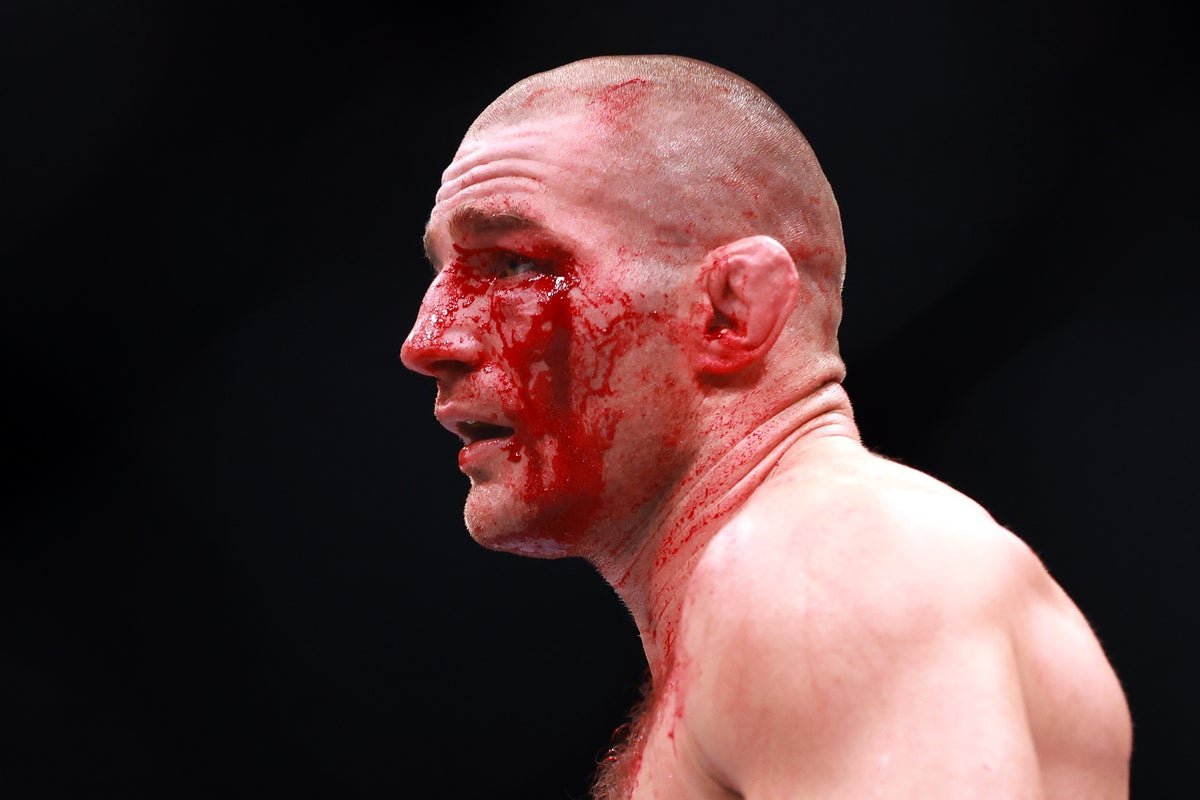 Sean Strickland: UFC star storms cage to attack teammate’s opponent Sean Strickland: UFC star storms cage to attack teammate’s opponent