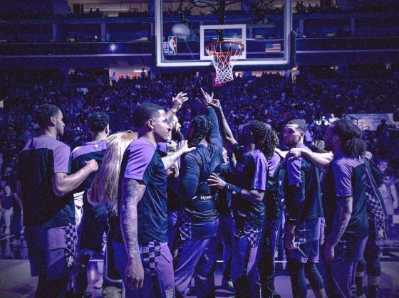 Kings restructure staff, bring back Garrius Adams Kings restructure staff, bring back Garrius Adams