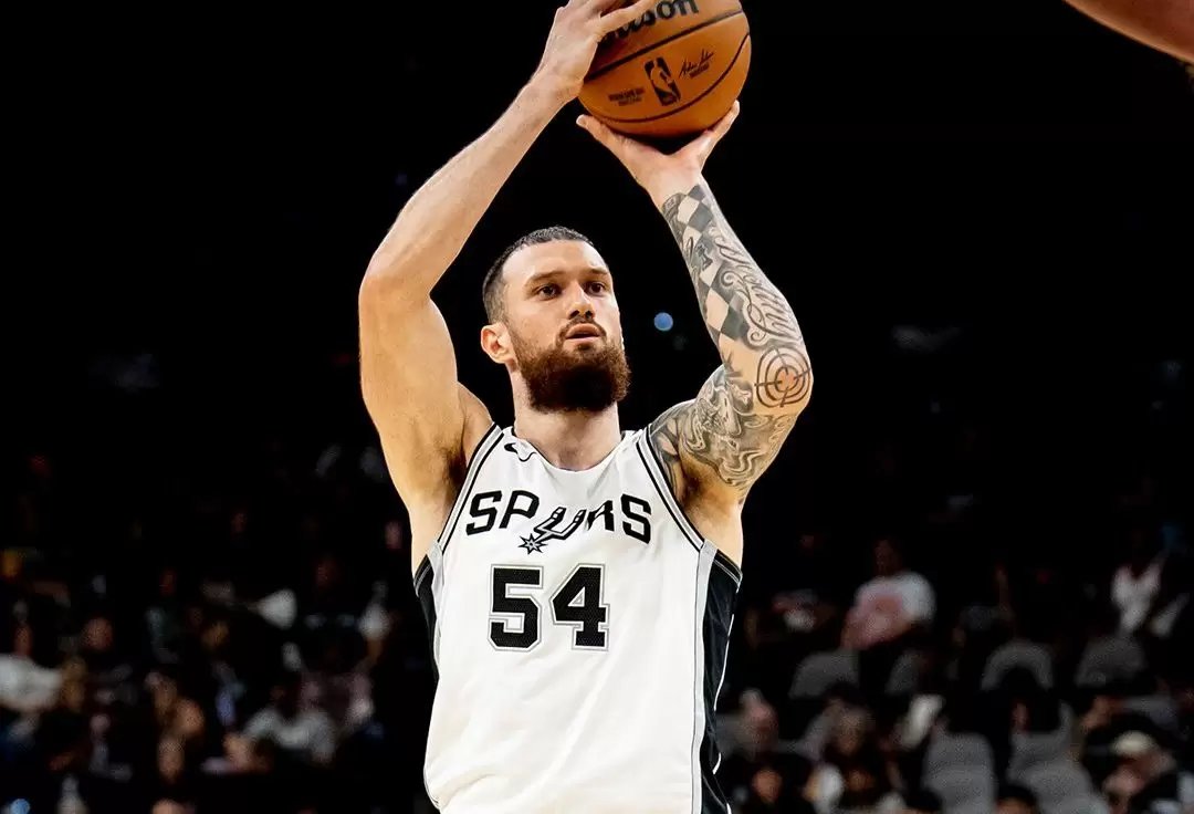 Raptors sign Sandro Mamukelashvili Raptors sign Sandro Mamukelashvili