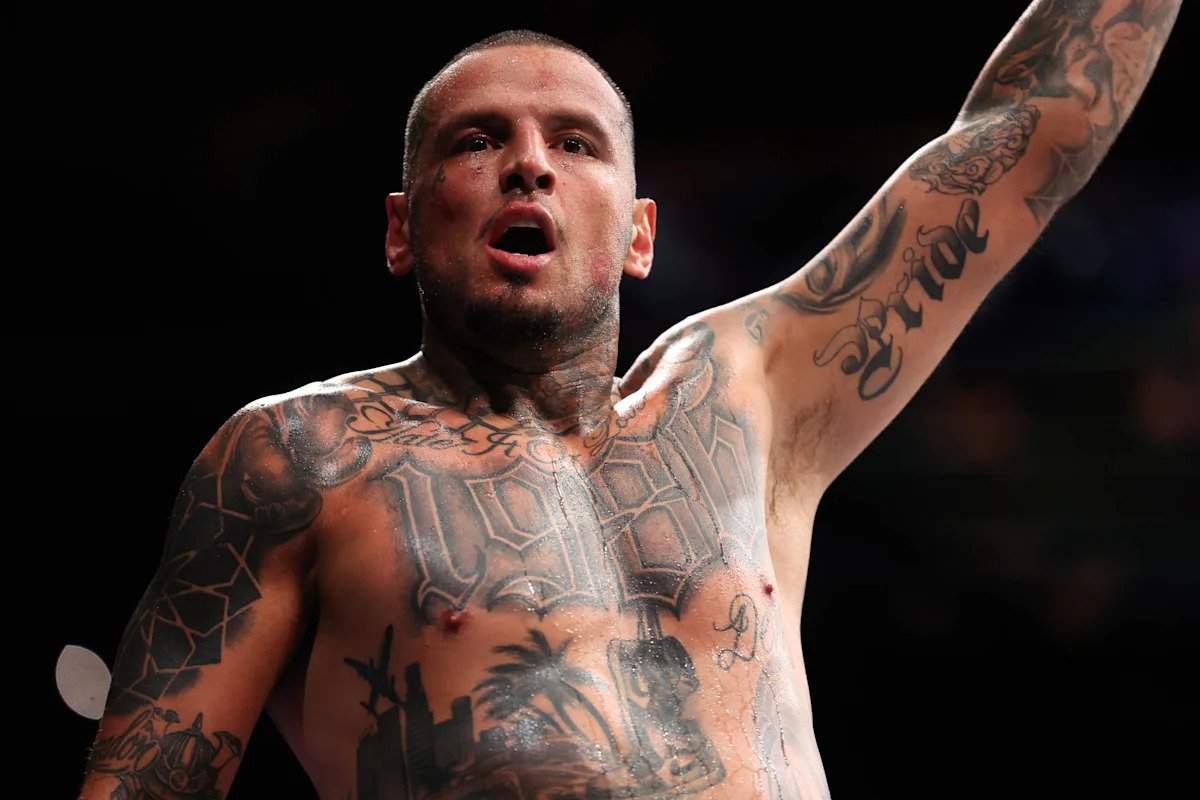 Daniel Rodriguez Details Journey From Mexico Jail Cell to UFC Main Event Daniel Rodriguez Details Journey From Mexico Jail Cell to UFC Main Event