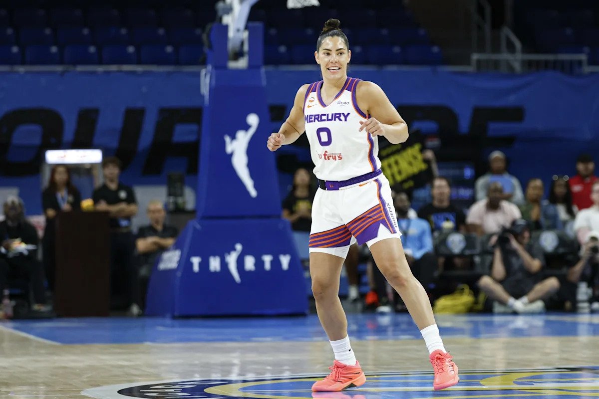 Kelsey Plum’s Mercury debut, Alyssa Thomas’ triple-double highlight Phoenix’s win vs. Sky Kelsey Plum’s Mercury debut, Alyssa Thomas’ triple-double highlight Phoenix’s win vs. Sky