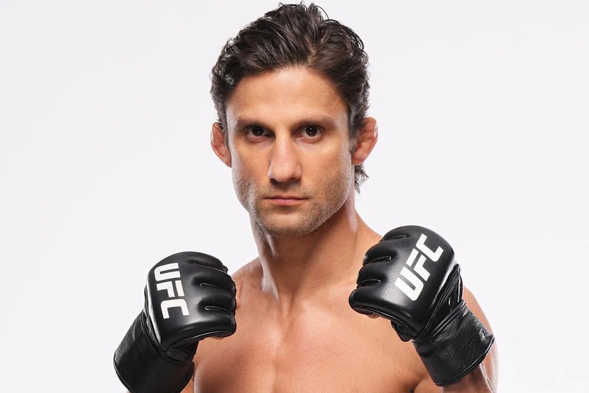 UFC Fighter Allan Nascimento Dies at 34 from ‘Apparent Heart Attack’ UFC Fighter Allan Nascimento Dies at 34 from ‘Apparent Heart Attack’