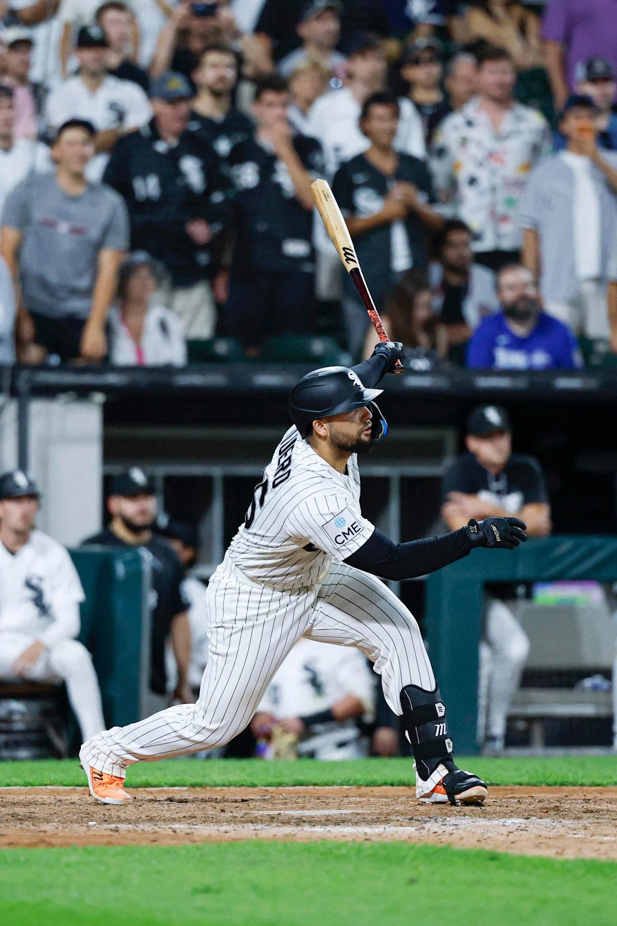 The White Sox had no business winning this game. They won anyway, 6-5 The White Sox had no business winning this game. They won anyway, 6-5