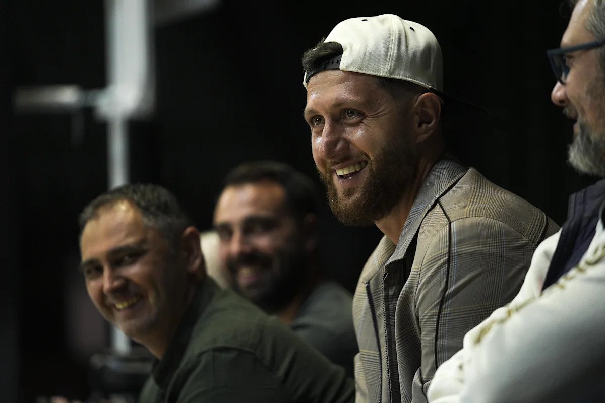 Did the Jazz fleece the Lakers in the Kessler trade more than we thought? Did the Jazz fleece the Lakers in the Kessler trade more than we thought?