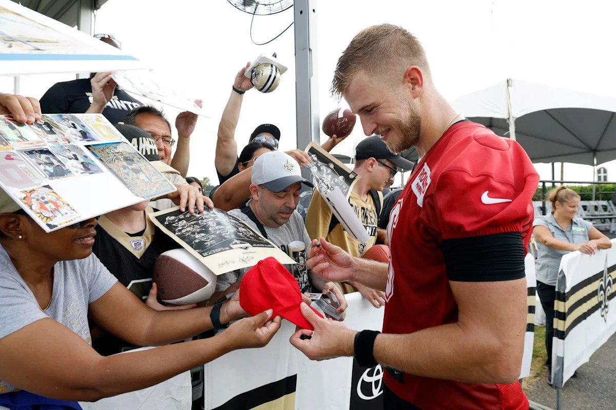 Fleur-de-links, August 4: The NFL may still be too low on Shough Fleur-de-links, August 4: The NFL may still be too low on Shough