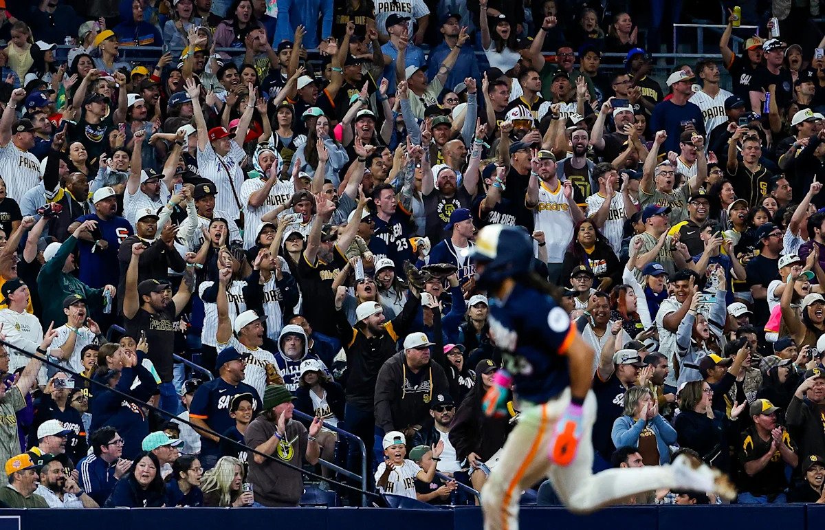 Padres Reacts Survey Results: San Diego run has not changed deadline approach for fans Padres Reacts Survey Results: San Diego run has not changed deadline approach for fans