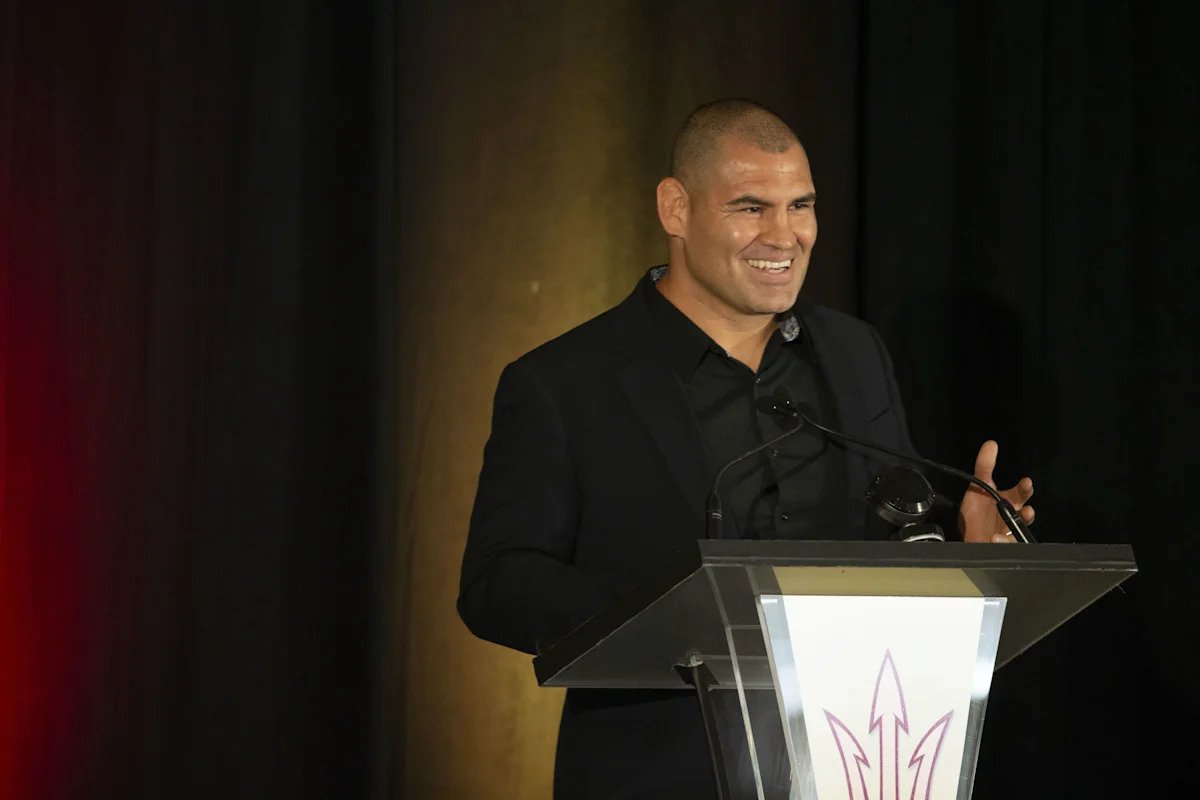 Former UFC champ Cain Velasquez gets vulnerable about shooting incident Former UFC champ Cain Velasquez gets vulnerable about shooting incident