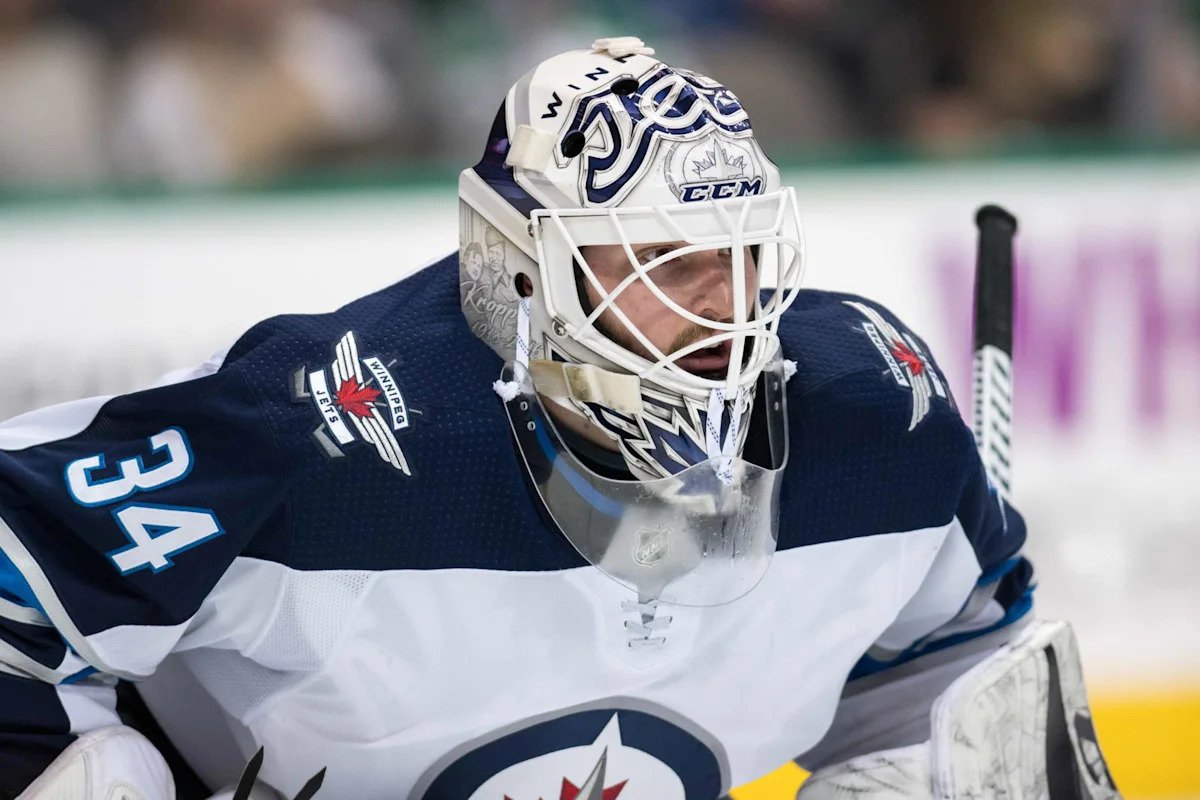 Honourary Manitoban Michael Hutchinson Retires From NHL Honourary Manitoban Michael Hutchinson Retires From NHL
