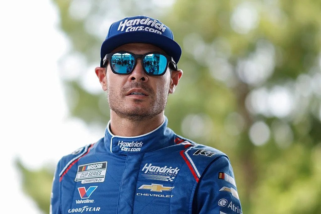 Why Kyle Larson and Kevin Harvick say NASCAR Cup races last too long on TV Why Kyle Larson and Kevin Harvick say NASCAR Cup races last too long on TV