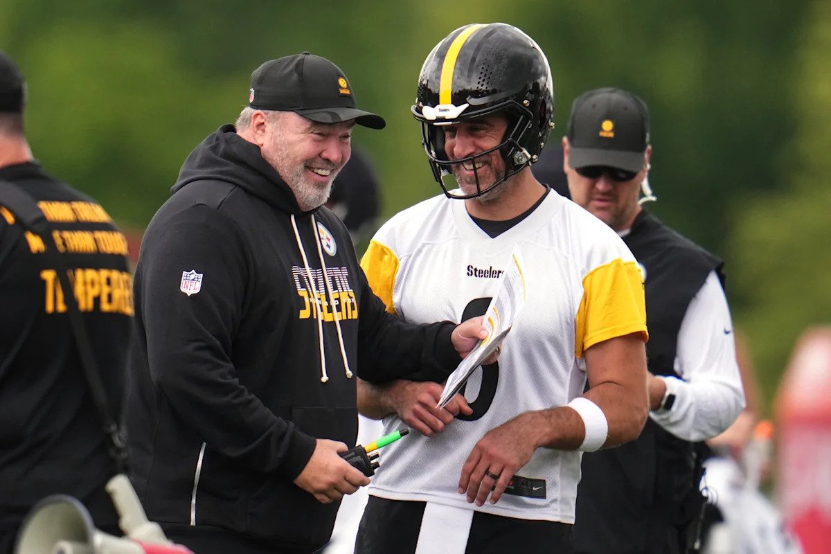 From Aaron Rodgers-Mike McCarthy inside jokes to vulnerability, Steelers’ latest act is getting personal From Aaron Rodgers-Mike McCarthy inside jokes to vulnerability, Steelers’ latest act is getting personal