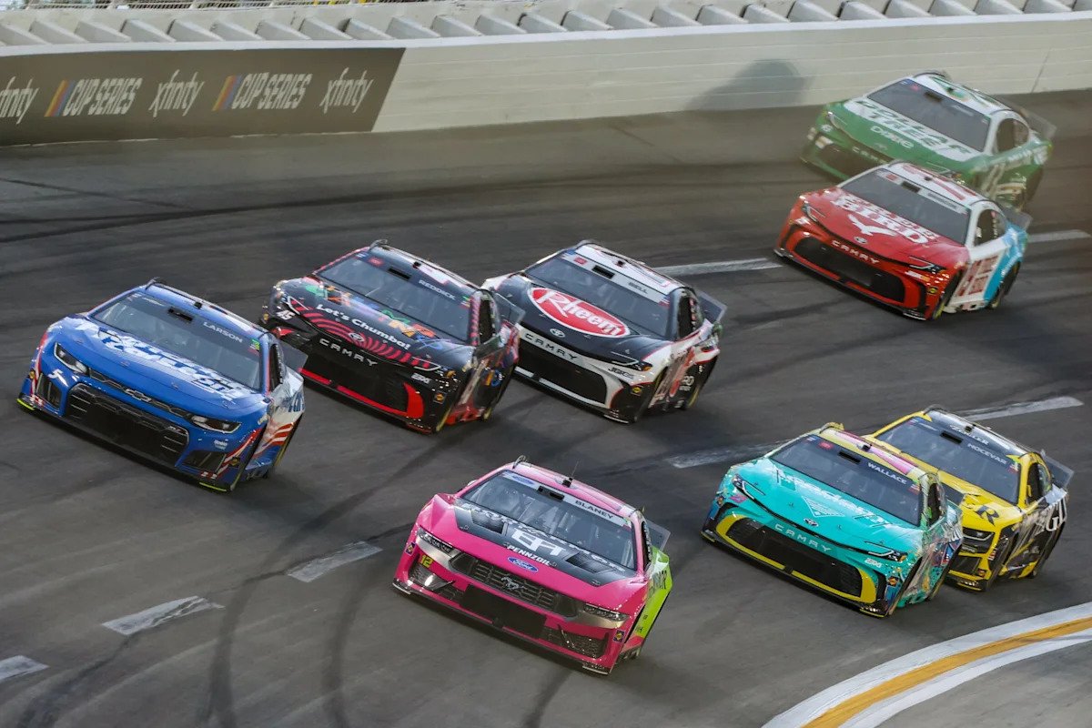 NASCAR The Chase Picks: Predicting Which 16 Drivers Make The Chase NASCAR The Chase Picks: Predicting Which 16 Drivers Make The Chase