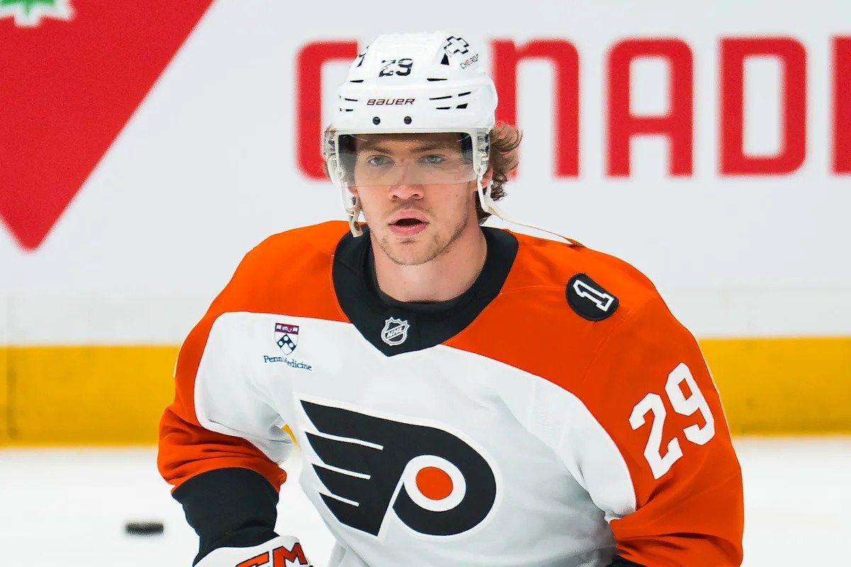Former Maple Leaf Nikita Grebenkin Earns Paycheck With Flyers Former Maple Leaf Nikita Grebenkin Earns Paycheck With Flyers